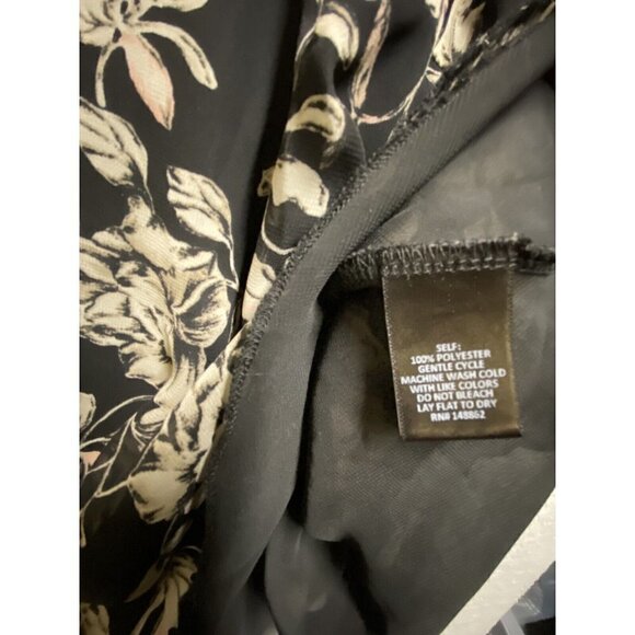 -Torrid Women’s Short Sleeve Floral Tunic Blouse Top Size 3X Plus - Picture 5 of 8